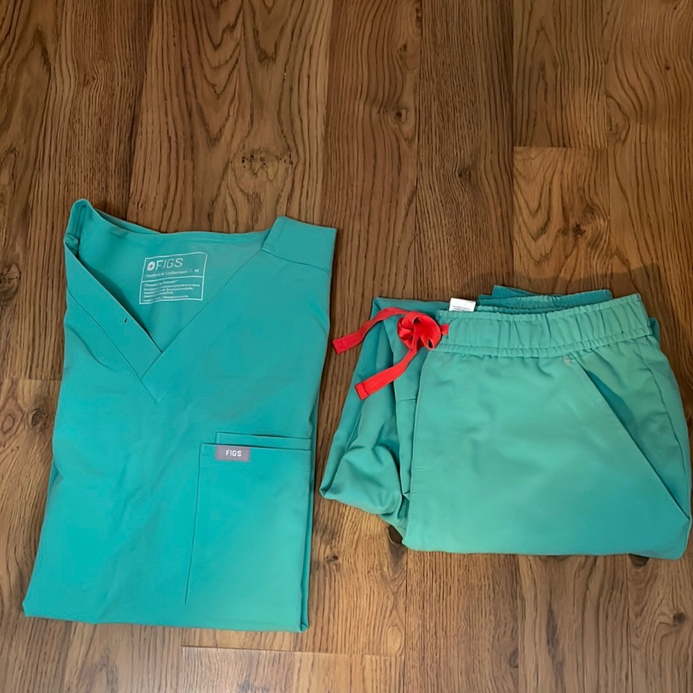 Figs Men’s Scrubs